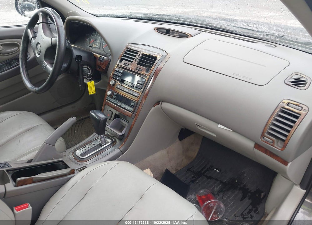 2000 NISSAN MAXIMA GLE/GXE/SE VIN: JN1CA31A9YT024457