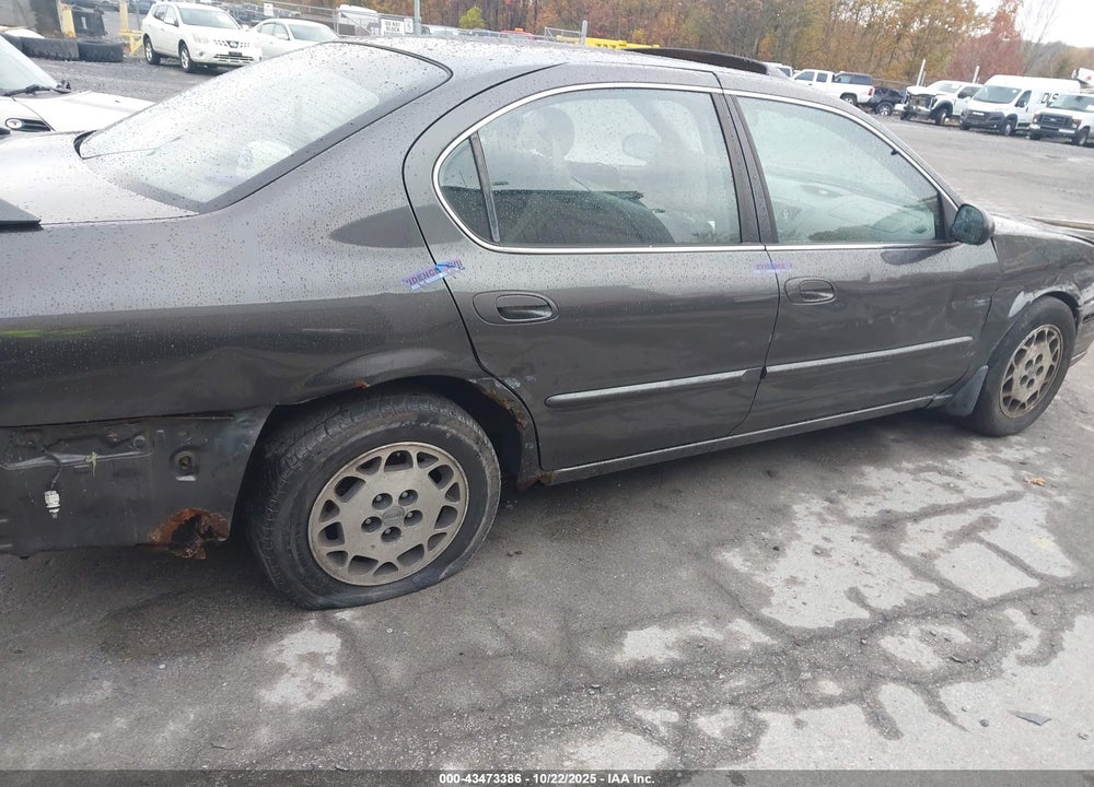 2000 NISSAN MAXIMA GLE/GXE/SE VIN: JN1CA31A9YT024457