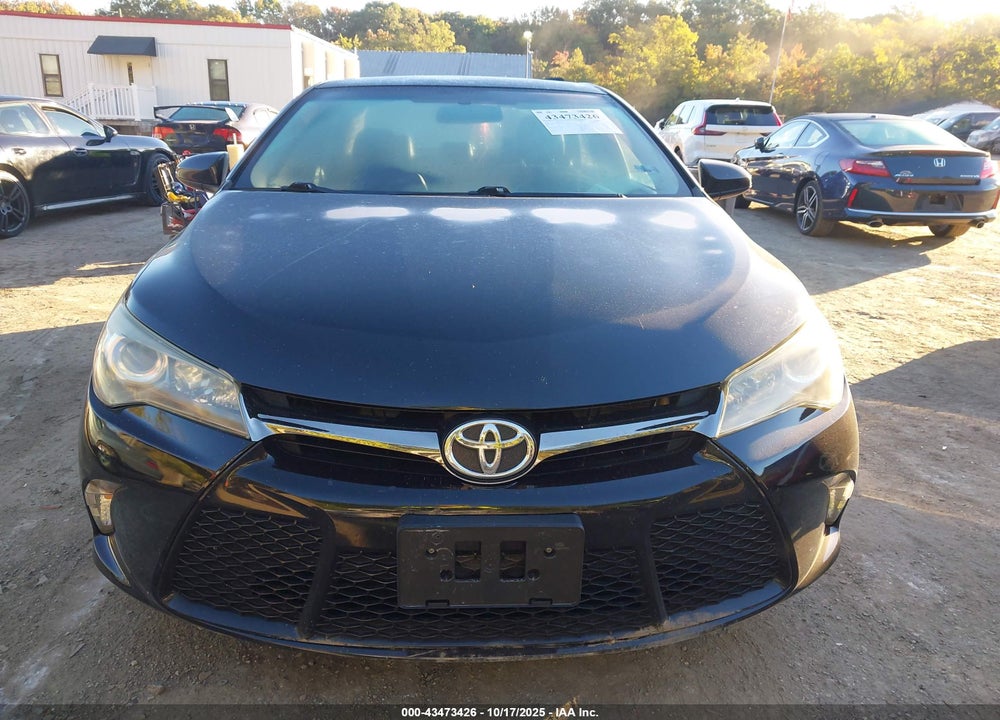 2017 TOYOTA CAMRY SE VIN: 4T1BF1FK3HU679221