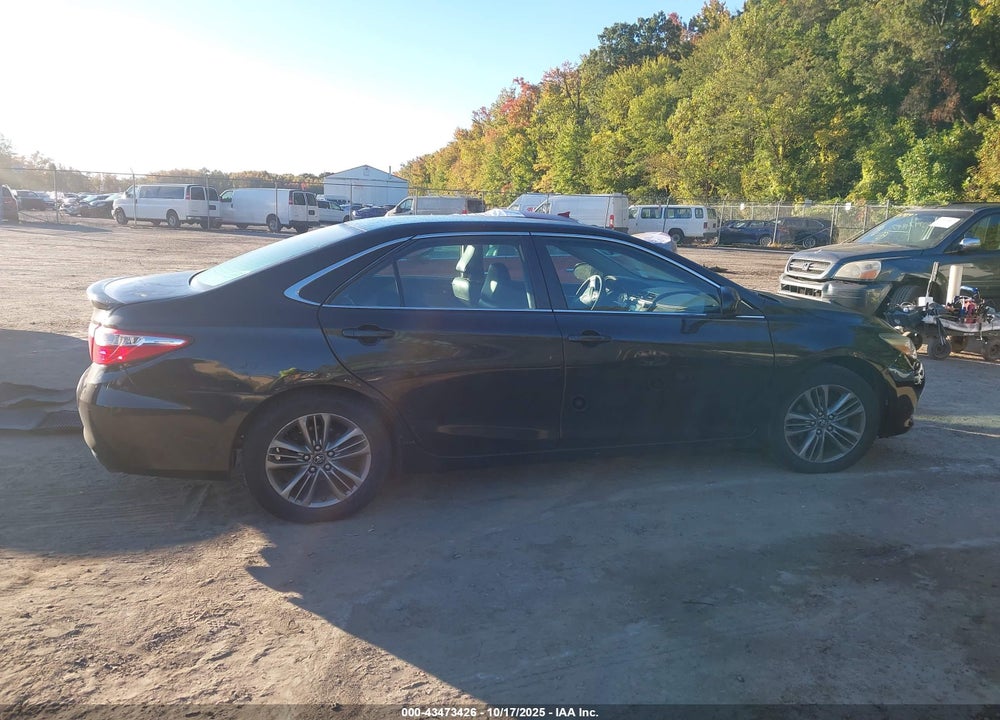 2017 TOYOTA CAMRY SE VIN: 4T1BF1FK3HU679221