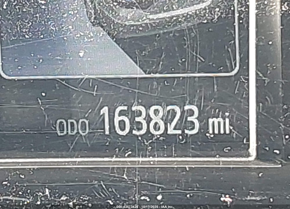 2017 TOYOTA CAMRY SE VIN: 4T1BF1FK3HU679221