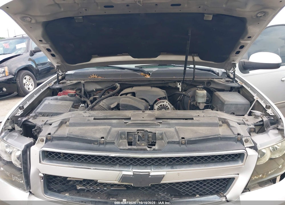 2011 CHEVROLET AVALANCHE 1500 LS VIN: 3GNMCEE01BG352301