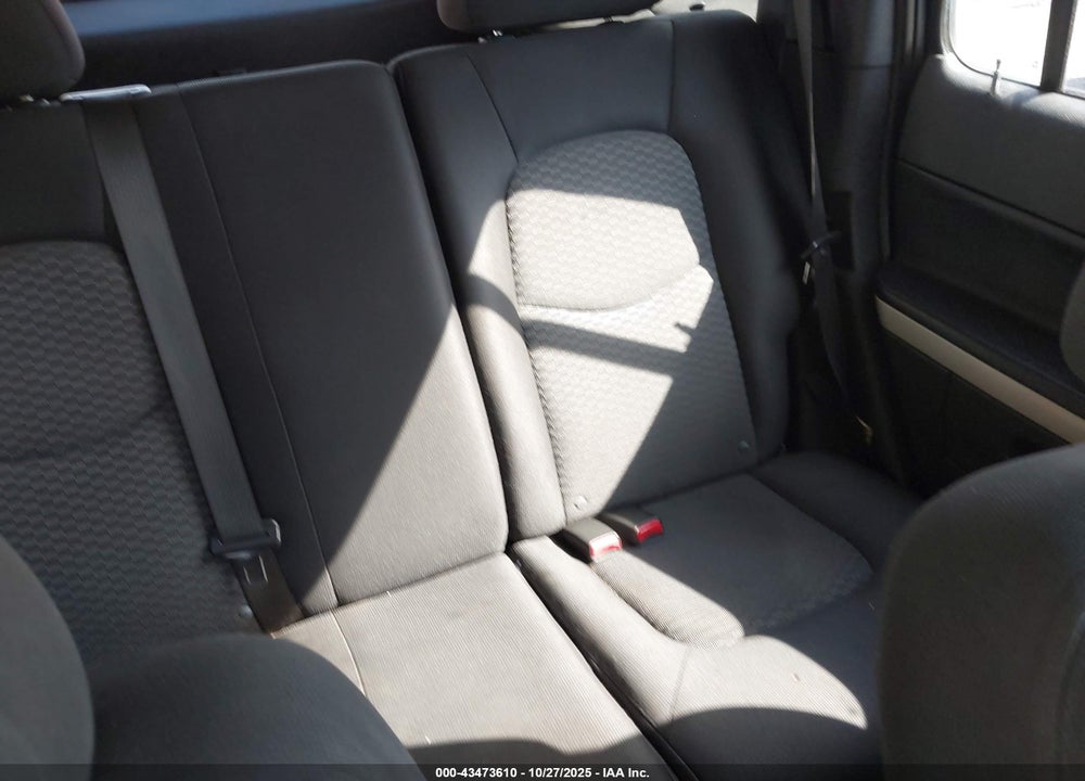 2011 CHEVROLET HHR LT VIN: 3GNBABFW0BS511966