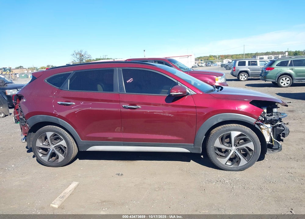 2018 HYUNDAI TUCSON VALUE VIN: KM8J3CA25JU644595