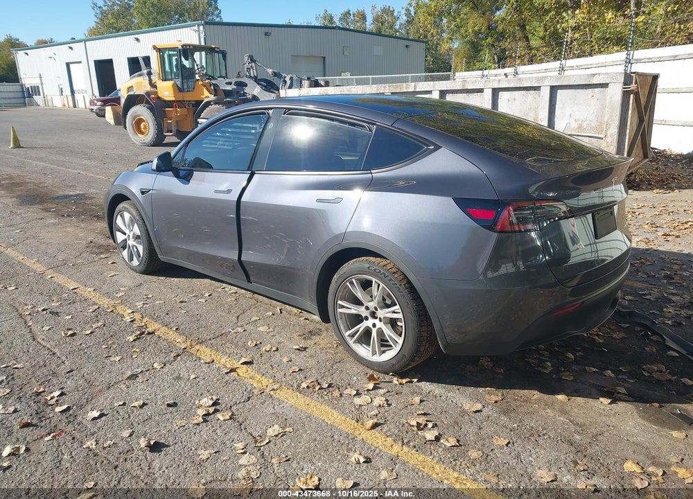 2023 TESLA MODEL Y AWD/LONG RANGE DUAL MOTOR ALL-WHEEL DRIVE VIN: 7SAYGAEE3PF900074