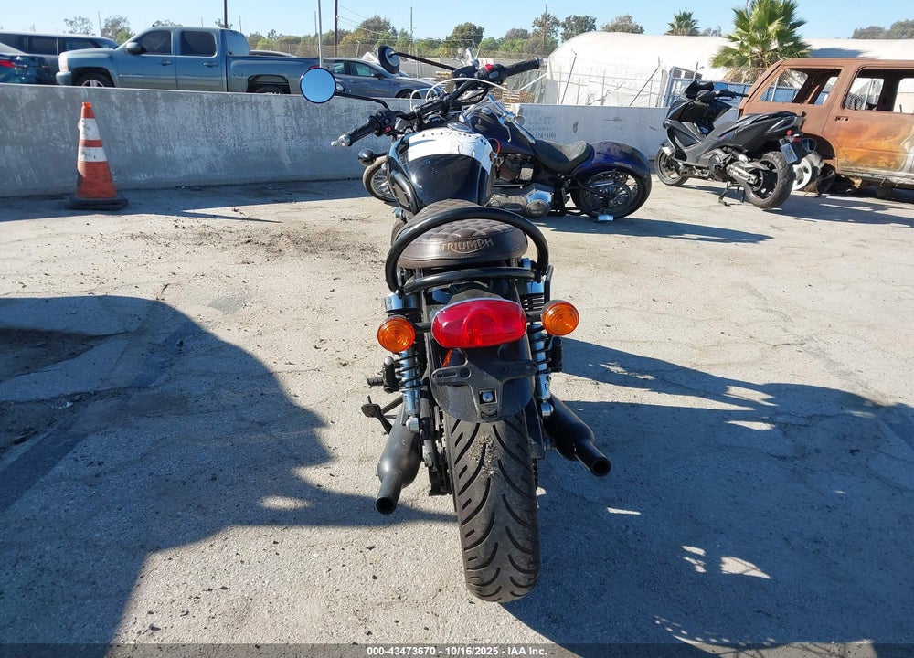 2018 TRIUMPH MOTORCYCLE BONNEVILLE T120/BLACK VIN: SMTD40HL7JT872780