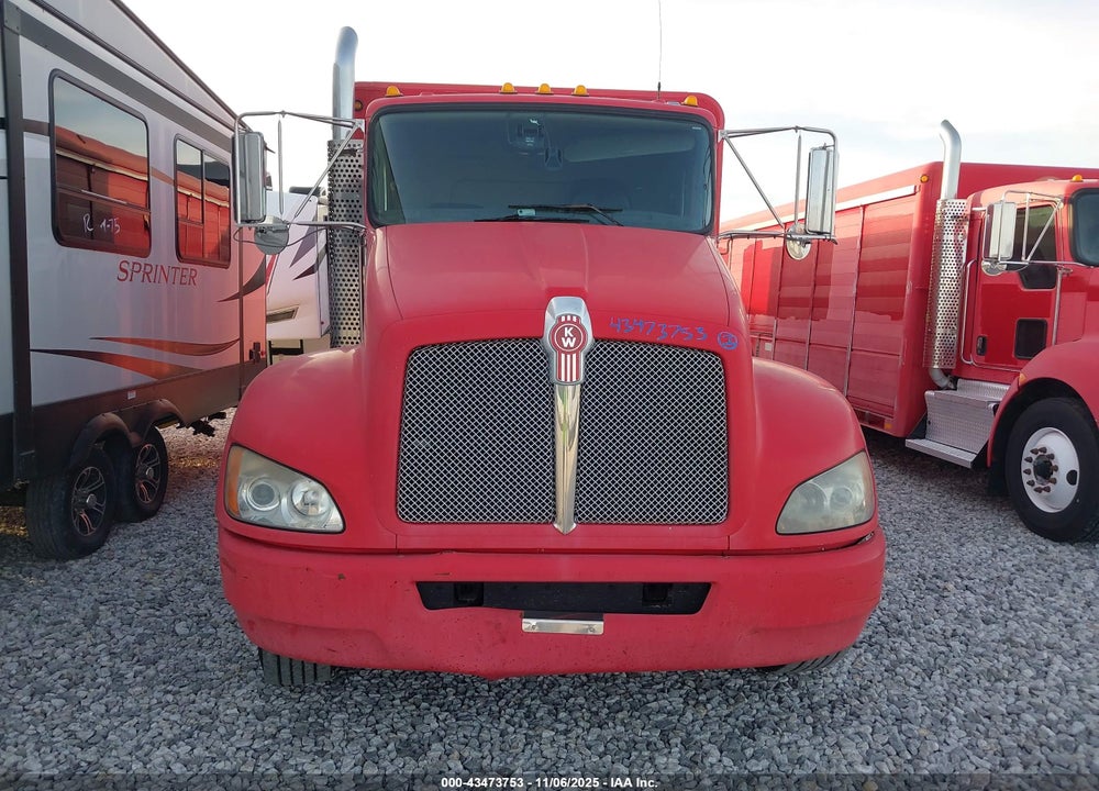 2012 KENWORTH CONSTRUCTION T370 VIN: 2NKHHM7X1CM308595