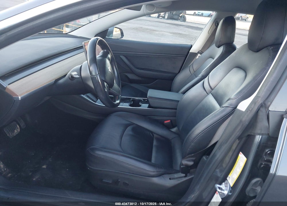 2018 TESLA MODEL 3 VIN: 5YJ3E1EA4JF002844