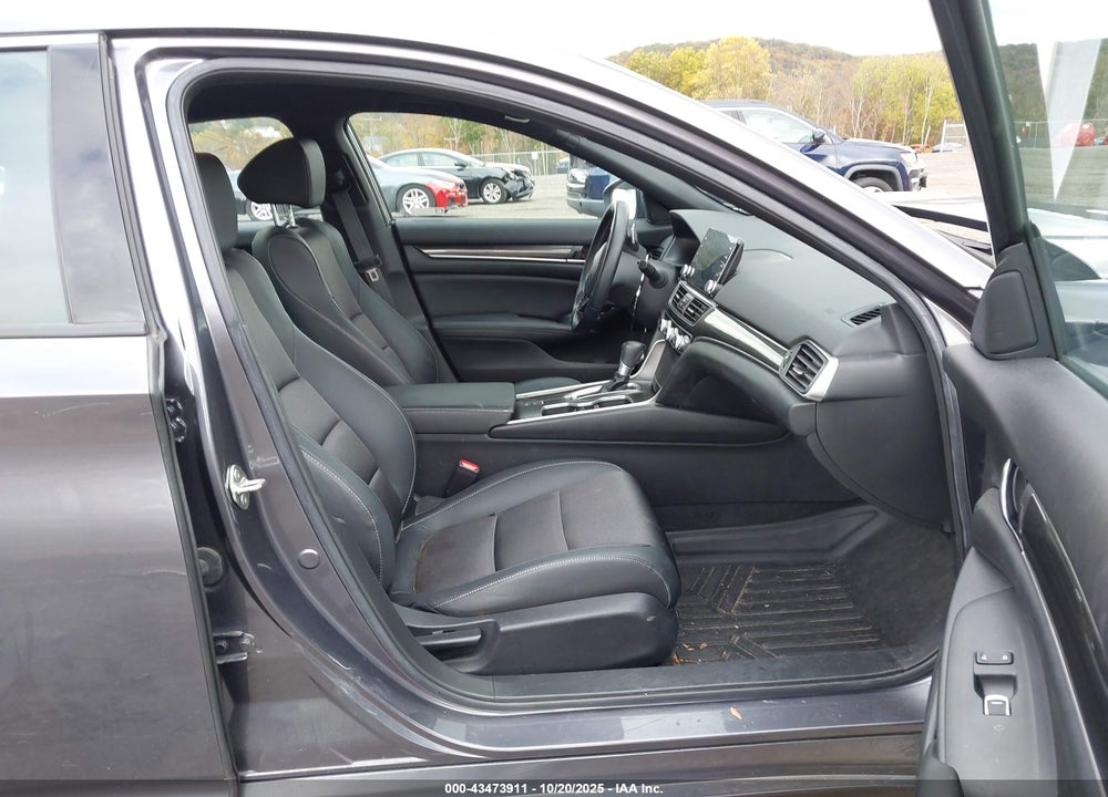 2019 HONDA ACCORD SPORT VIN: 1HGCV1F30KA008040