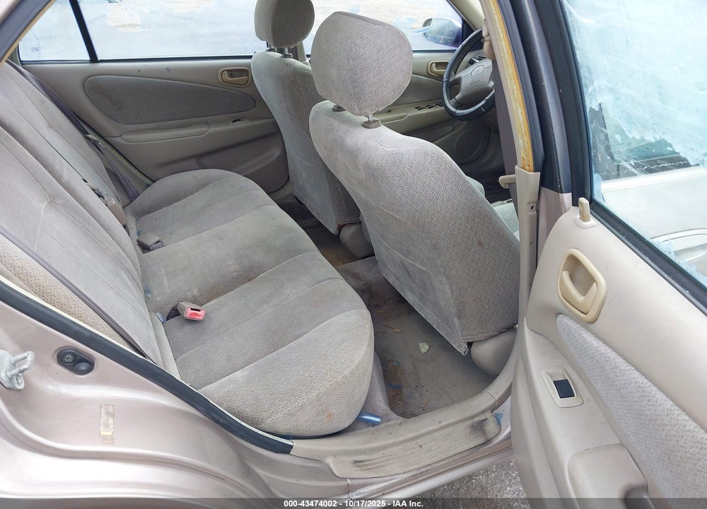 2001 TOYOTA COROLLA LE VIN: 2T1BR12E81C501271