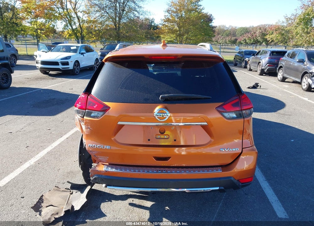 2017 NISSAN ROGUE SV VIN: JN8AT2MVXHW020928