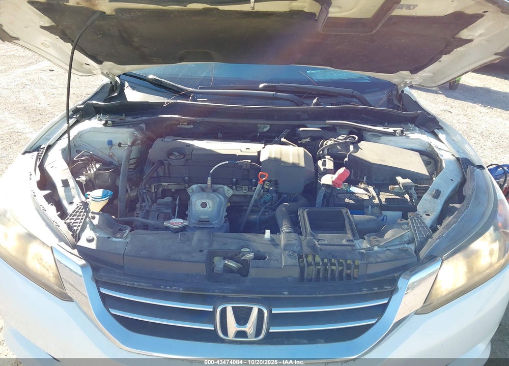 2013 HONDA ACCORD VIN: 1HGCR2F86DA202726