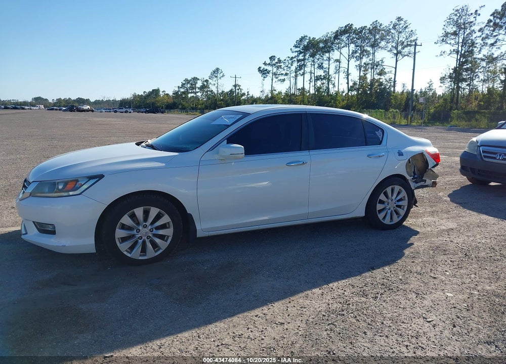 2013 HONDA ACCORD VIN: 1HGCR2F86DA202726