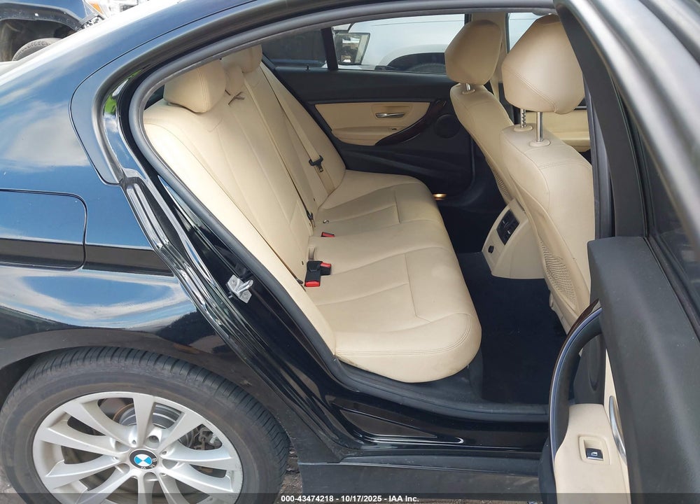 2018 BMW 320I VIN: WBA8E1G55JNU91713