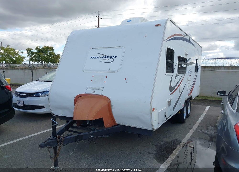 2009 R-VISION TRAIL CRUISER VIN: 4WYT02F2092906223