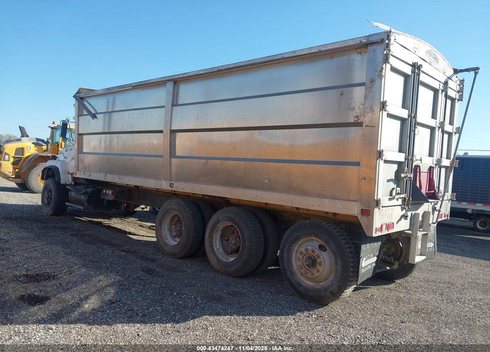 1990 FORD L-SERIES LTS9000 VIN: 1FDZY90S1LVA23165