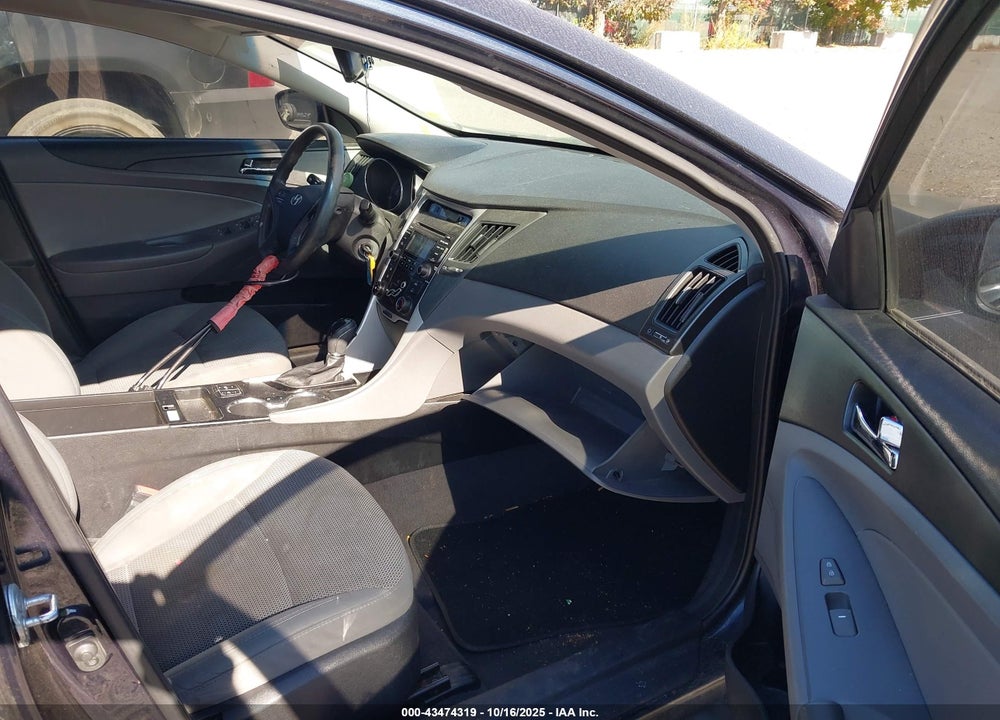 2013 HYUNDAI SONATA GLS VIN: 5NPEB4AC9DH714637