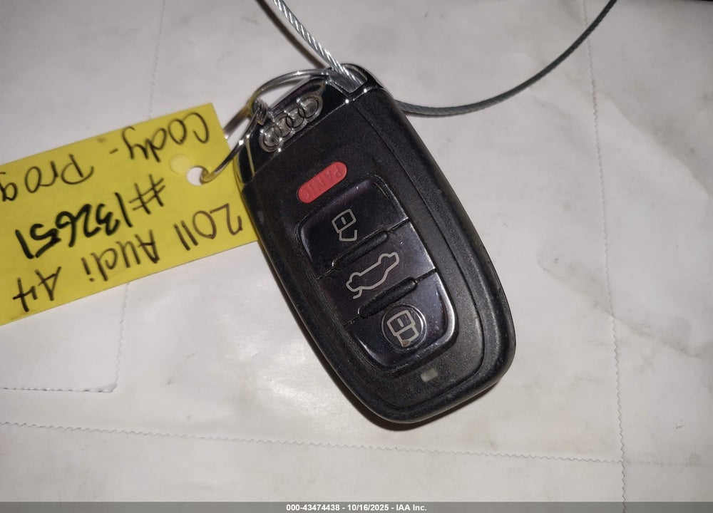 2011 AUDI A4 VIN: WAUAFAFL2BN036592