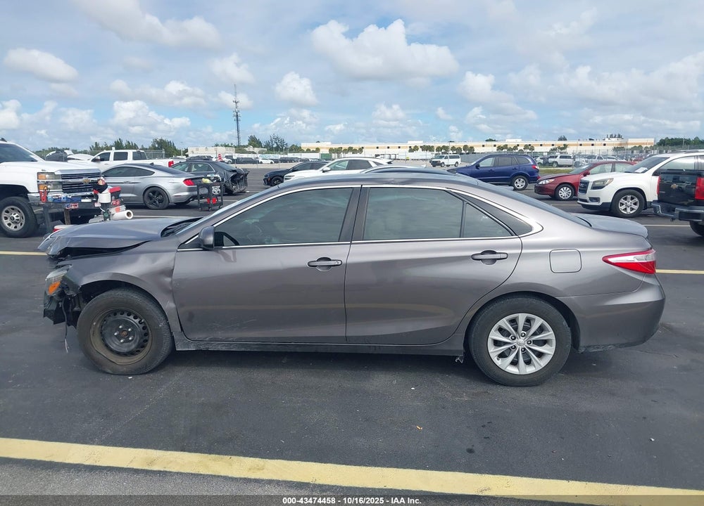 2017 TOYOTA CAMRY VIN: 4T1BF1FK1HU361940