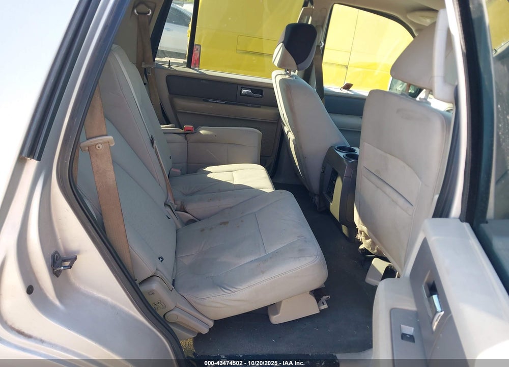 2007 FORD EXPEDITION VIN: 1FMFU15587LA43210