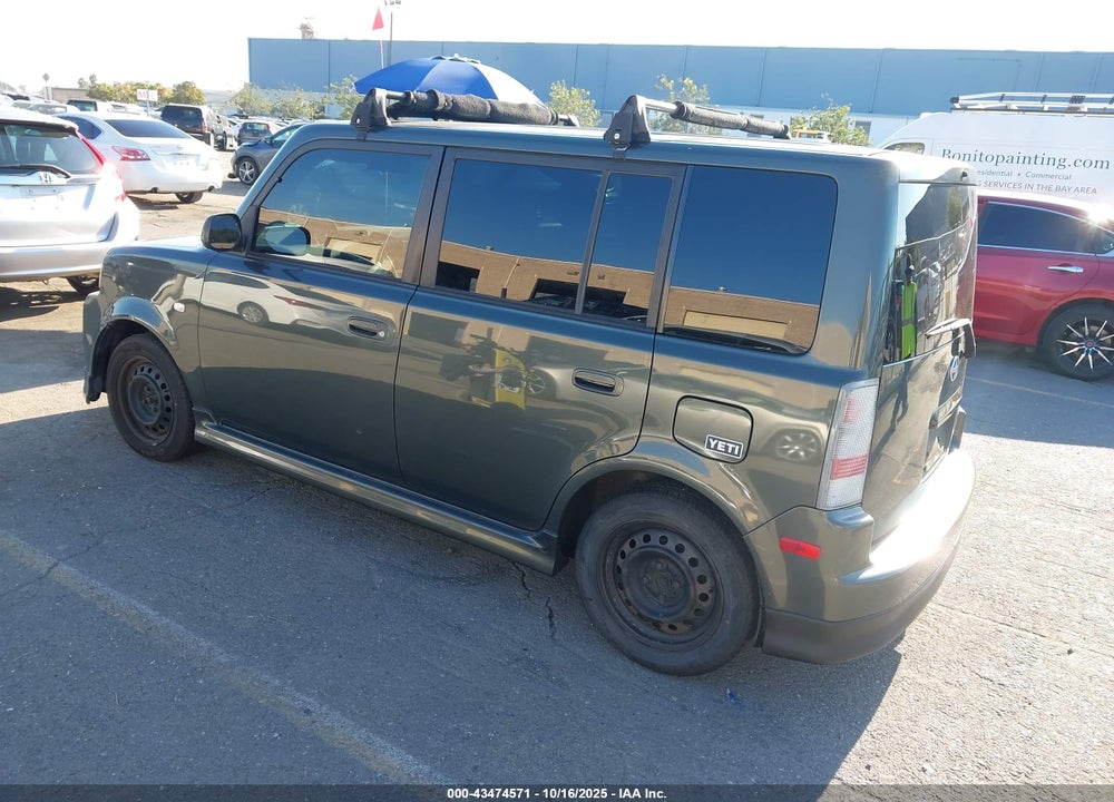 2004 SCION XB VIN: JTLKT324X40156784