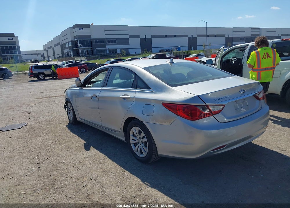 2011 HYUNDAI SONATA GLS VIN: 5NPEB4AC3BH085695