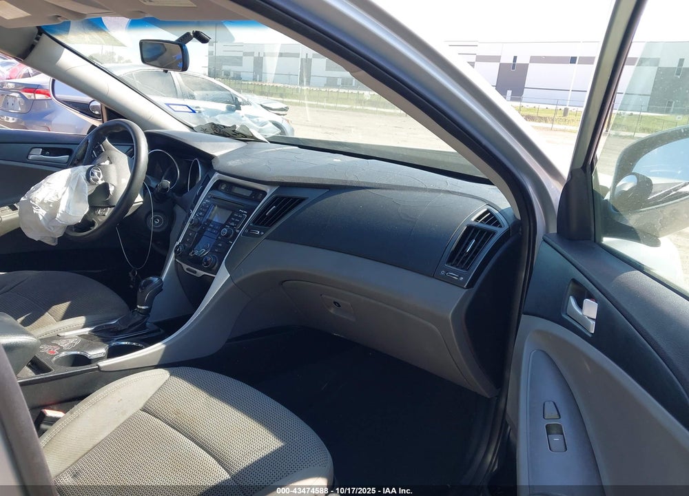 2011 HYUNDAI SONATA GLS VIN: 5NPEB4AC3BH085695