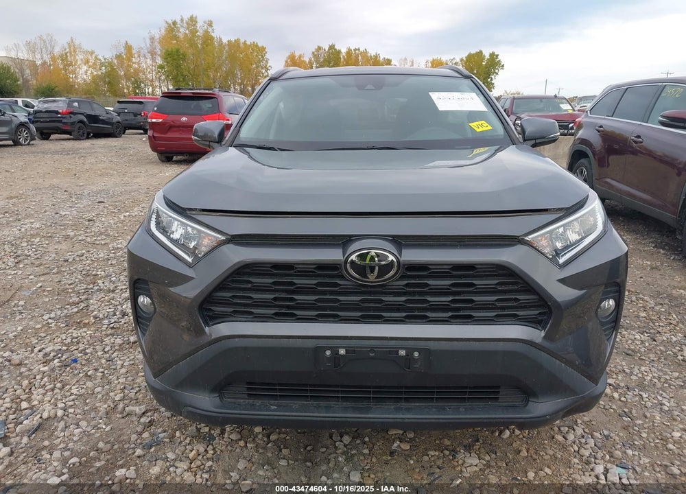 2021 TOYOTA RAV4 XLE VIN: 2T3P1RFV9MC175224