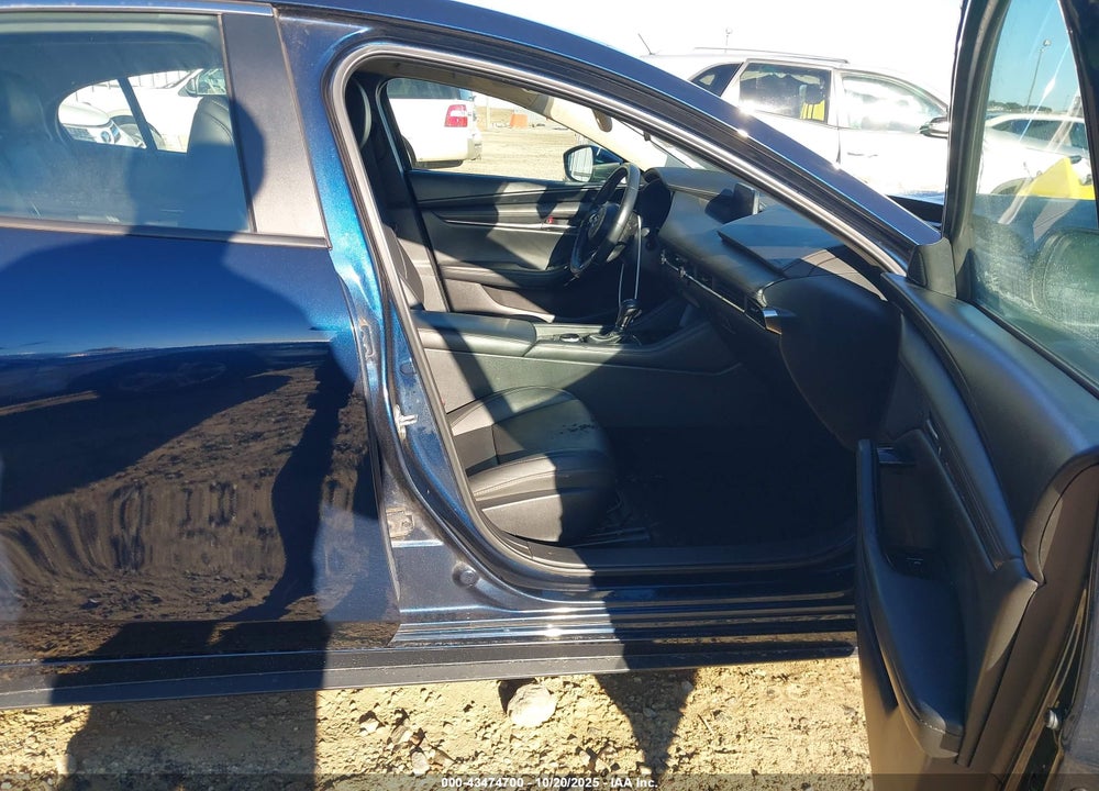 2019 MAZDA 3 SELECT PACKAGE VIN: 3MZBPAALXKM111154