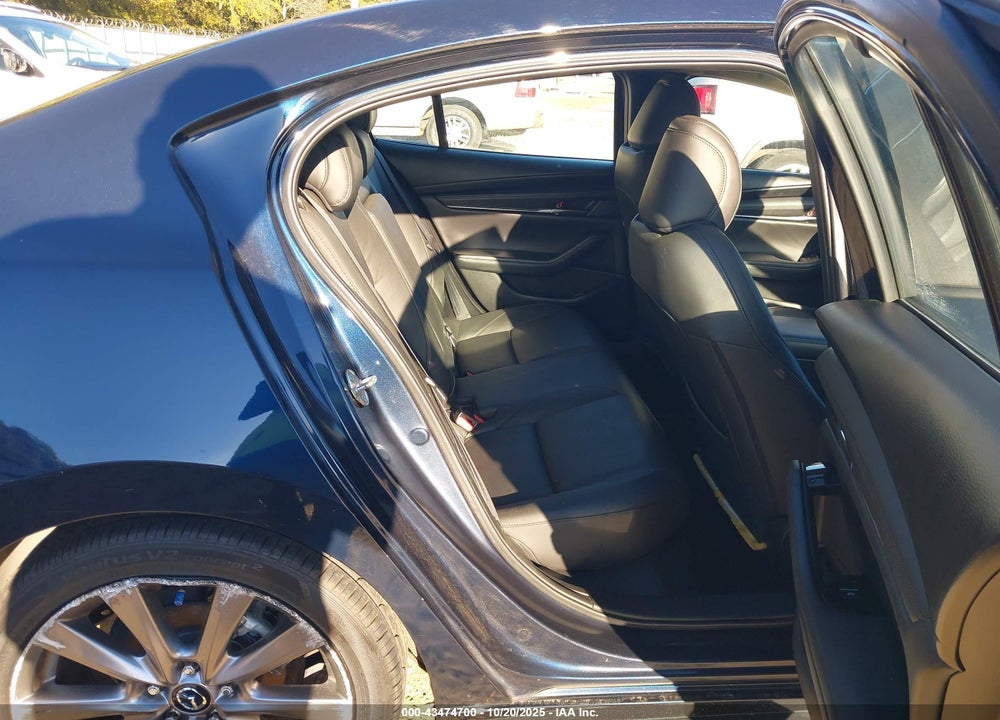 2019 MAZDA 3 SELECT PACKAGE VIN: 3MZBPAALXKM111154