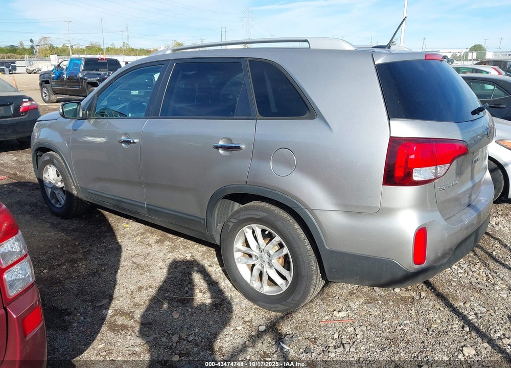 2014 KIA SORENTO VIN: 5XYKT3A62EG474179