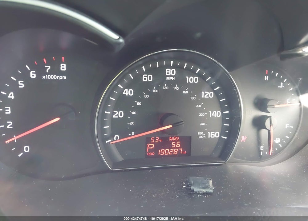 2014 KIA SORENTO VIN: 5XYKT3A62EG474179