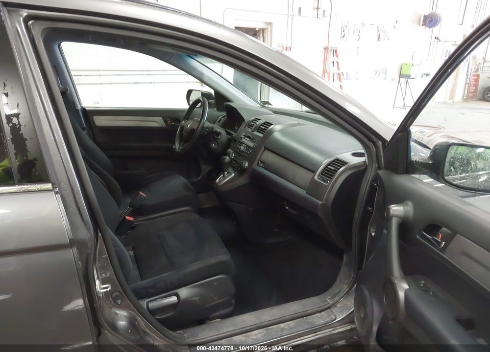 2011 HONDA CR-V SE VIN: JHLRE4H41BC028224