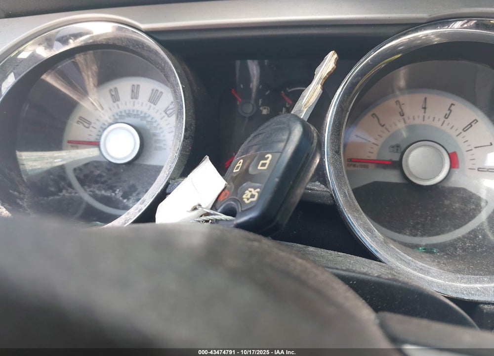 2011 FORD MUSTANG V6 PREMIUM VIN: 1ZVBP8EM9B5157303