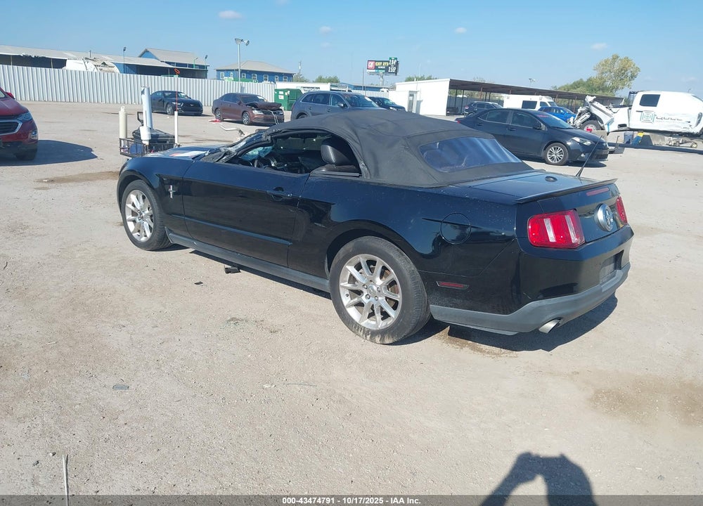 2011 FORD MUSTANG V6 PREMIUM VIN: 1ZVBP8EM9B5157303