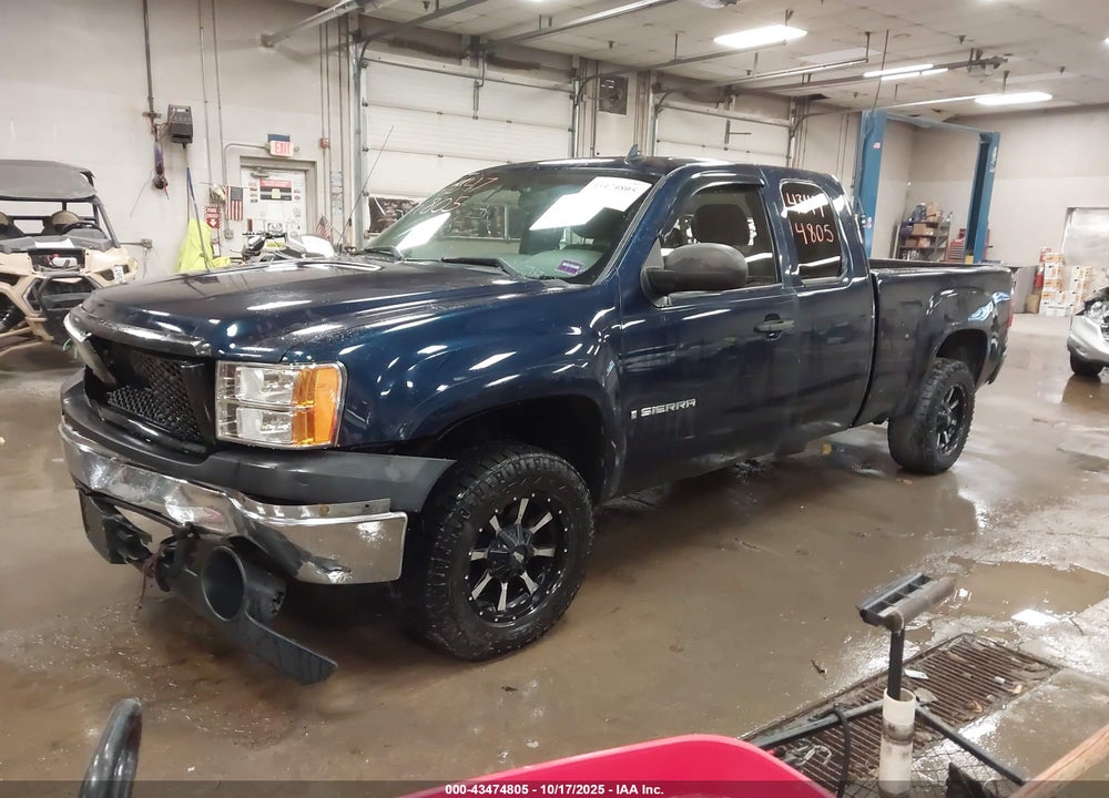 2008 GMC SIERRA 1500 WORK TRUCK VIN: 2GTEK19C481224729