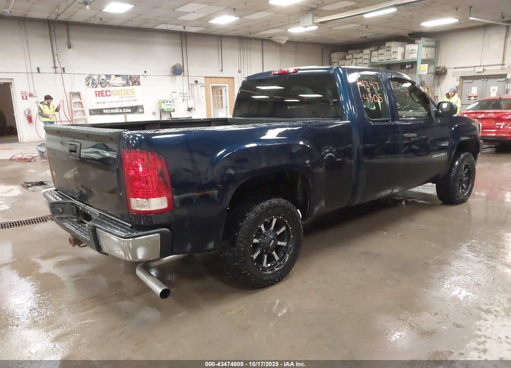 2008 GMC SIERRA 1500 WORK TRUCK VIN: 2GTEK19C481224729