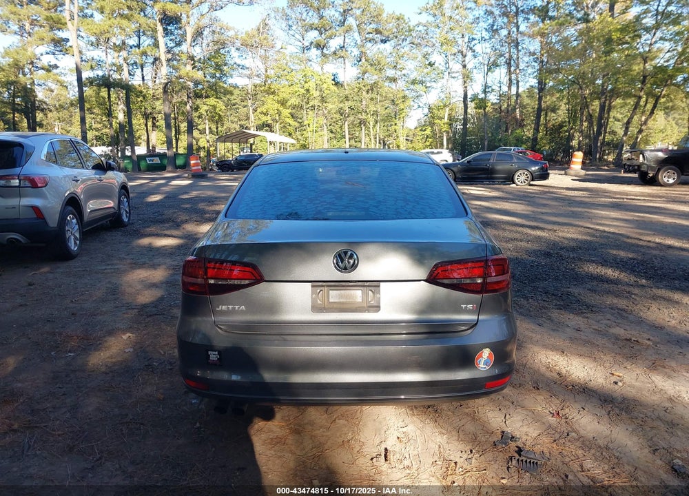 2017 VOLKSWAGEN JETTA 1.4T S VIN: 3VW2B7AJ1HM391765