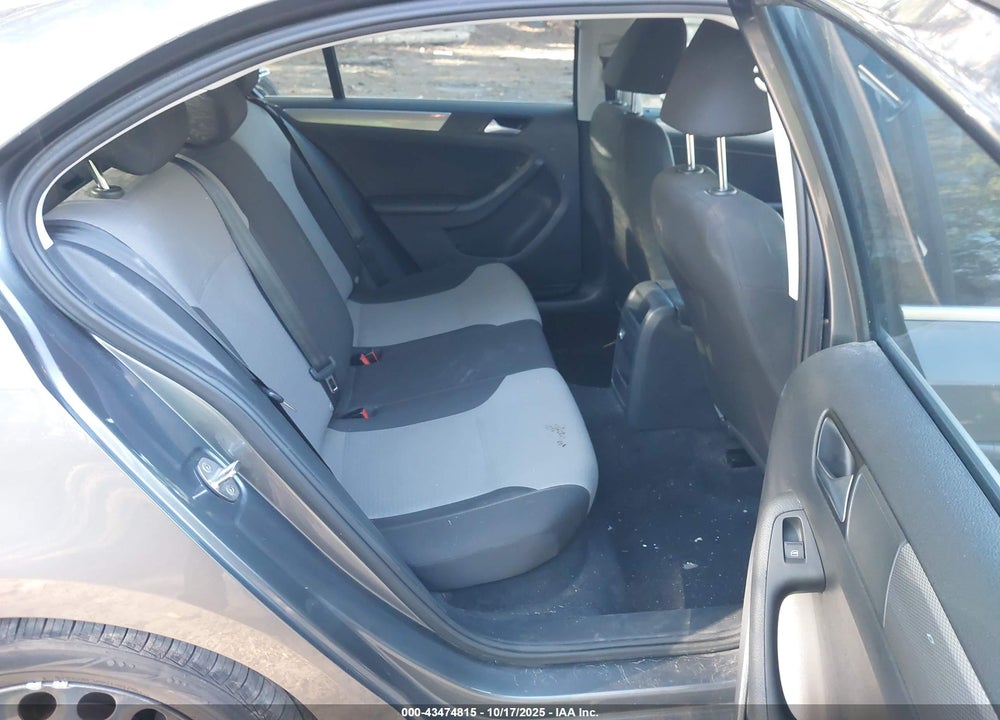 2017 VOLKSWAGEN JETTA 1.4T S VIN: 3VW2B7AJ1HM391765