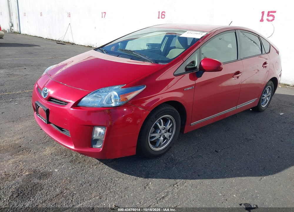 2011 TOYOTA PRIUS TWO VIN: JTDKN3DU2B5360787