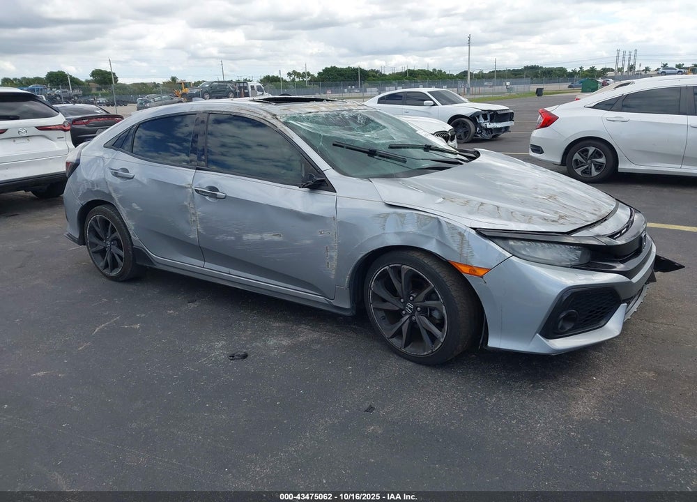 2018 HONDA CIVIC SPORT TOURING VIN: SHHFK7H92JU202369