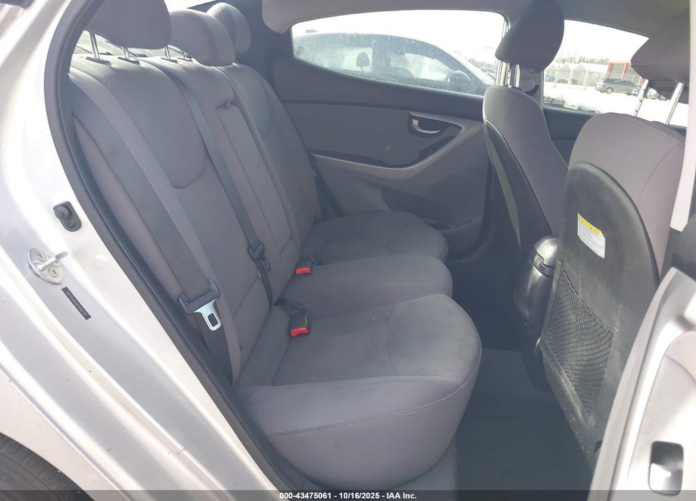 2016 HYUNDAI ELANTRA SE VIN: 5NPDH4AE8GH656746