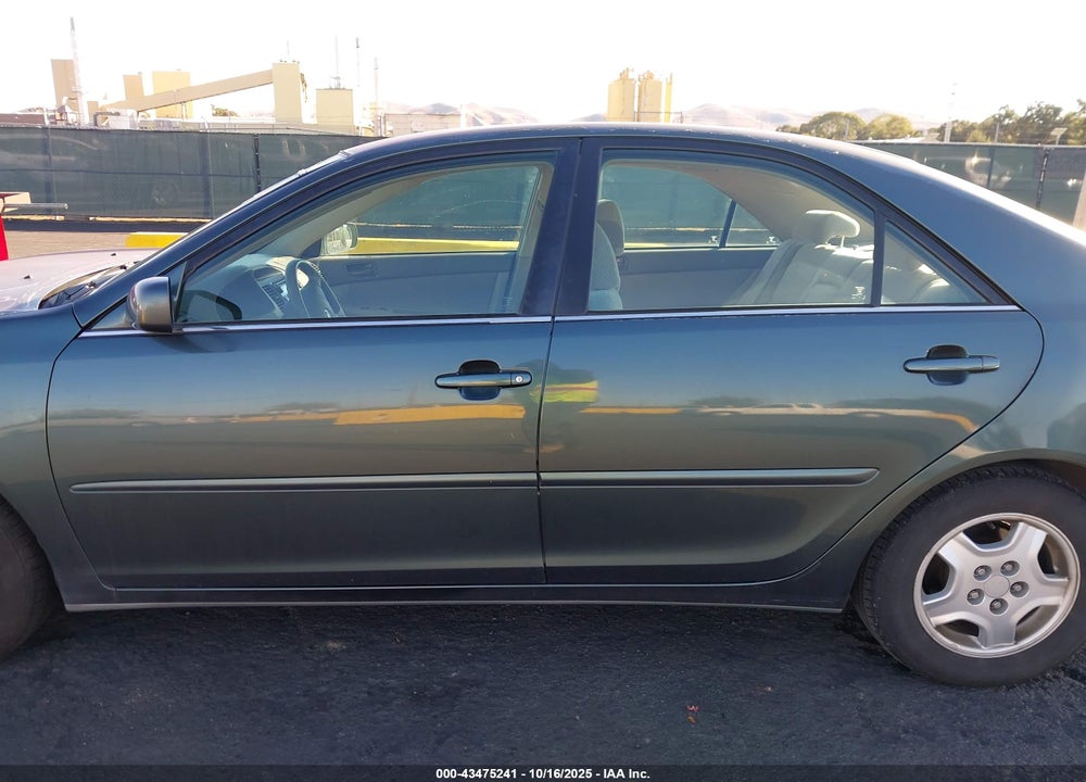 2003 TOYOTA CAMRY LE V6 VIN: 4T1BF32K53U567112