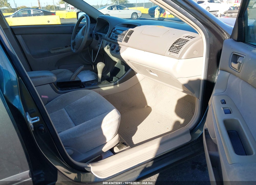2003 TOYOTA CAMRY LE V6 VIN: 4T1BF32K53U567112