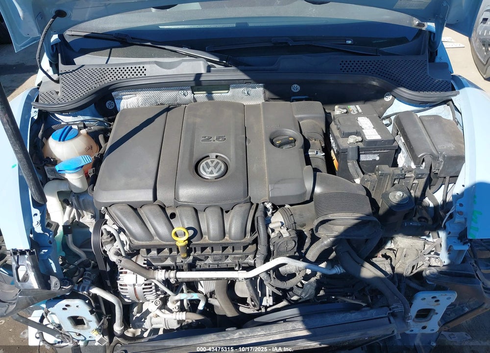 2014 VOLKSWAGEN BEETLE 2.5L VIN: 3VW5P7AT3EM803048
