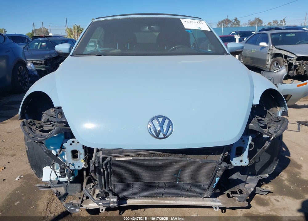2014 VOLKSWAGEN BEETLE 2.5L VIN: 3VW5P7AT3EM803048