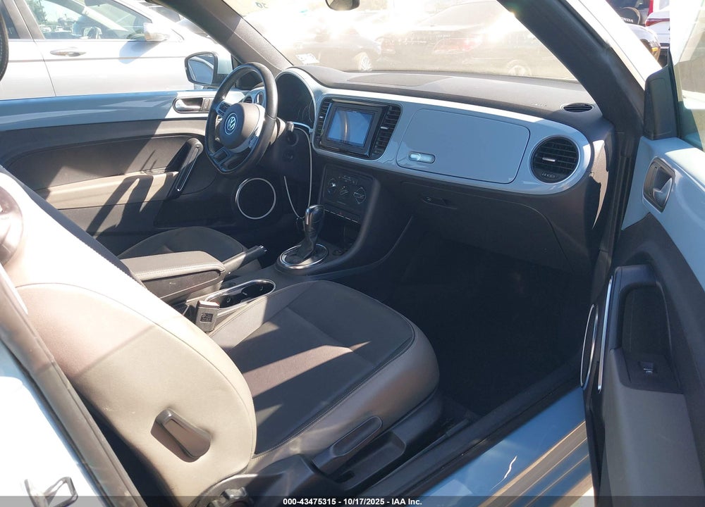 2014 VOLKSWAGEN BEETLE 2.5L VIN: 3VW5P7AT3EM803048