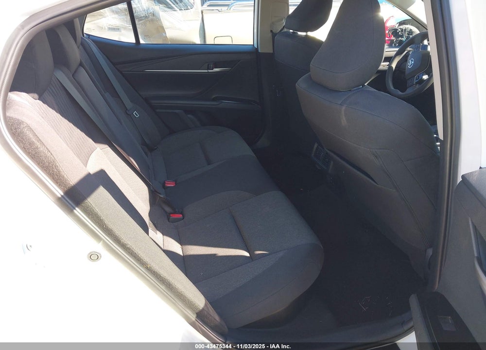 2025 TOYOTA CAMRY LE VIN: 4T1DAACK0SU553725