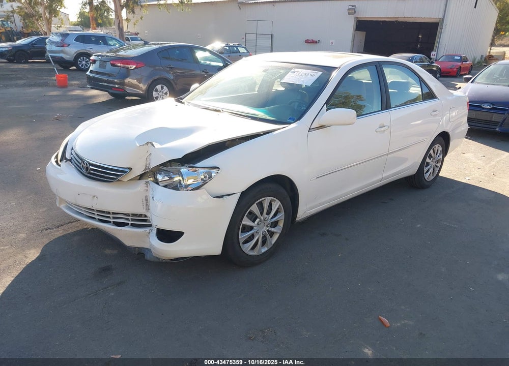 2005 TOYOTA CAMRY XLE V6 VIN: JTDBF32K350166253