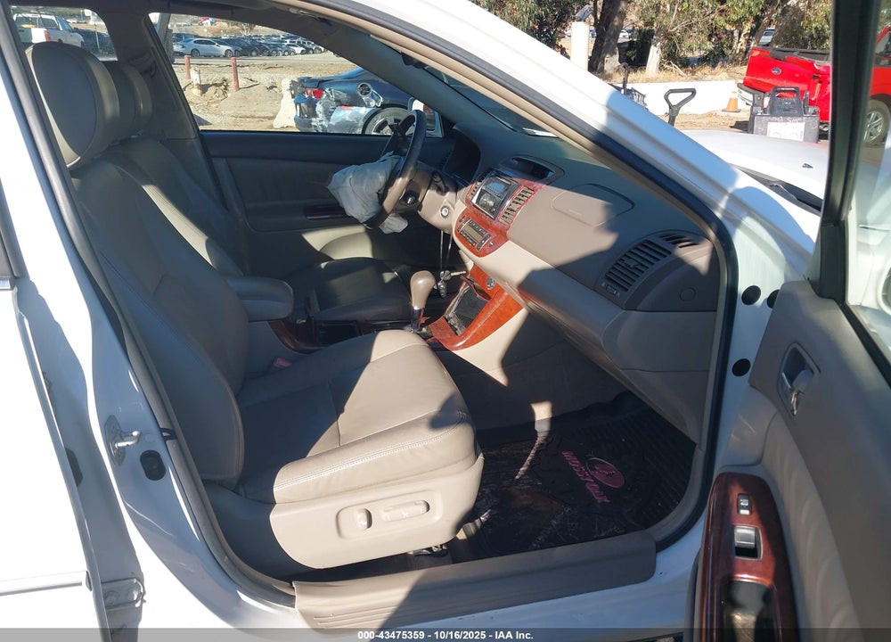 2005 TOYOTA CAMRY XLE V6 VIN: JTDBF32K350166253